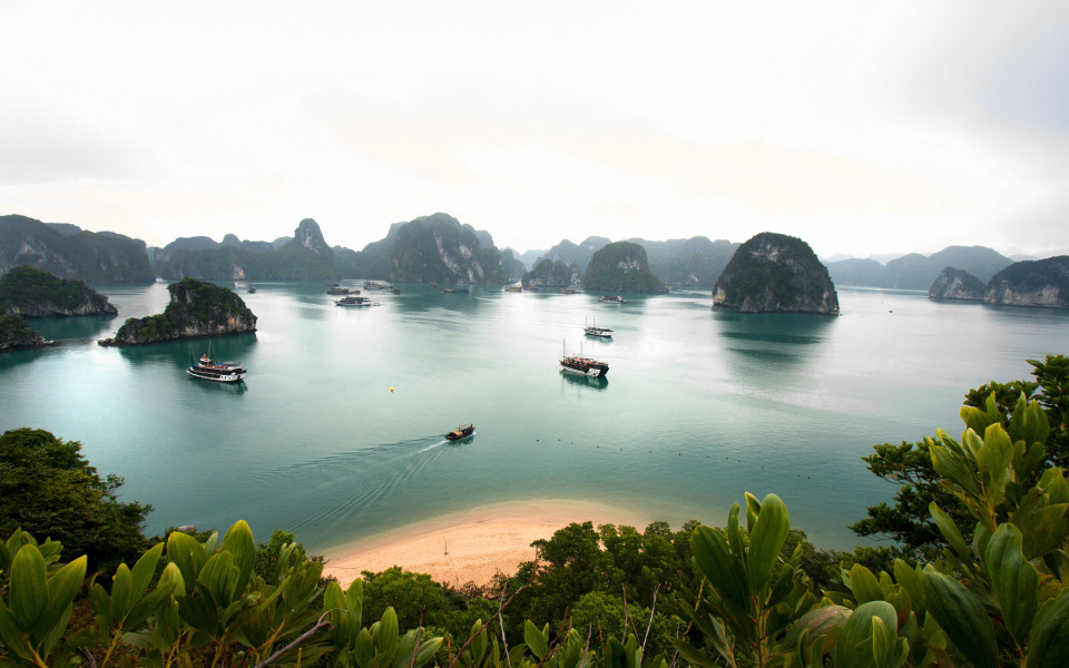 Halong Bay - Insight To Asia Tours